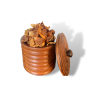 Jacque séché provenant de Madagascar, dans un pot en bois